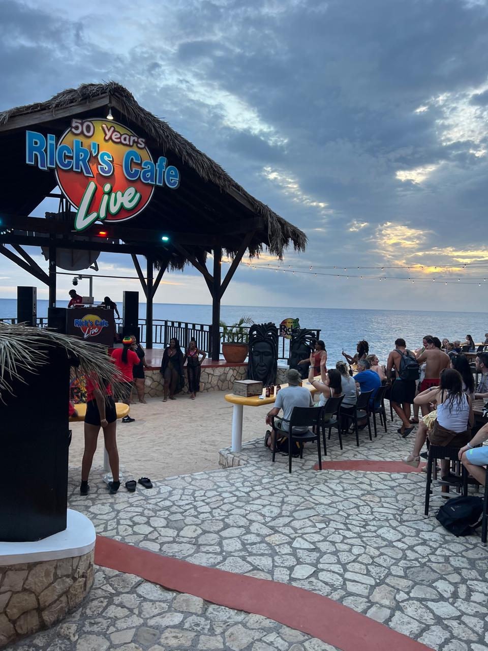 Rick’s Café cliffs live