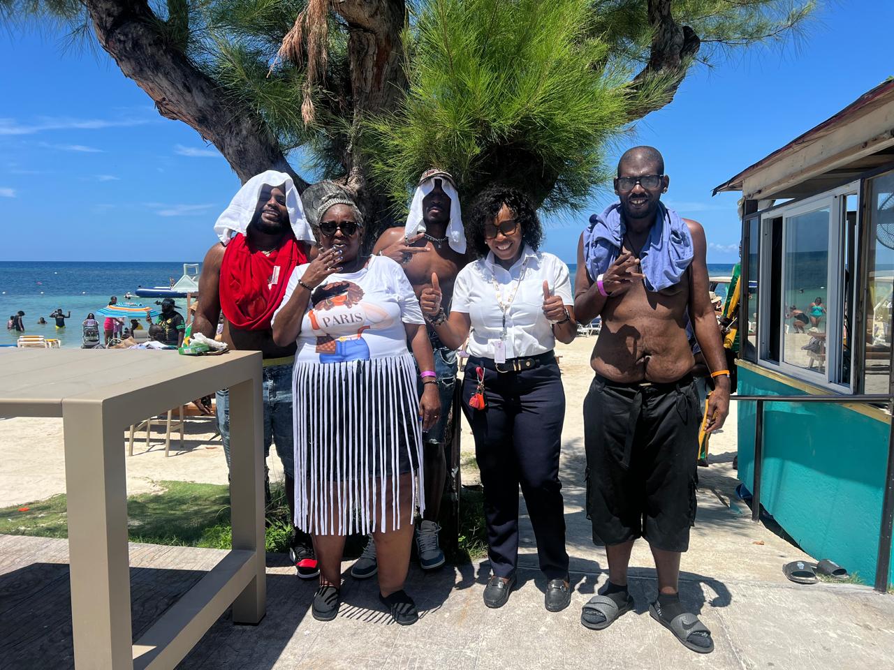 Beach vibes and vendors