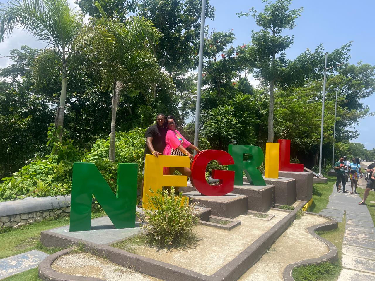 Negril sign stop